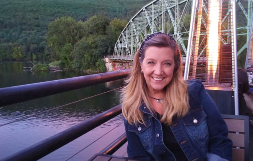 Dining over the Connecticutt River in Battleboro, VT.